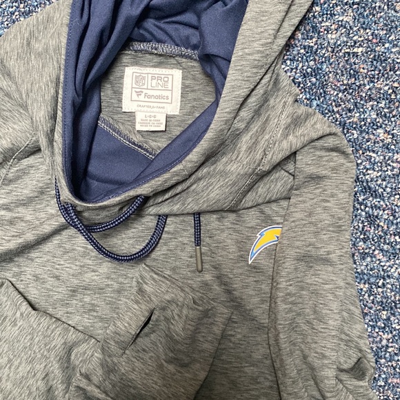 NFL Chargers Pro Line size Large Unisex - Picture 6 of 6